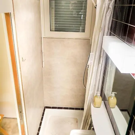 A - Avec Magnifique Vue Sur La Vallee Διαμέρισμα Κρανς Μοντάνα